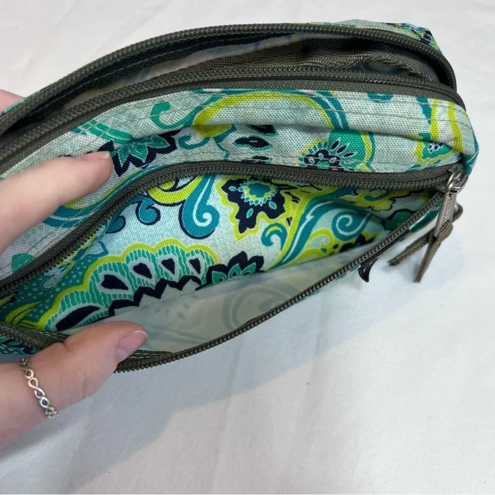 L.L. Bean blue teal green paisley, small cosmetics, toiletry zip top case